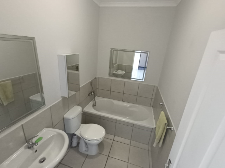 2 Bedroom Property for Sale in Island View Western Cape